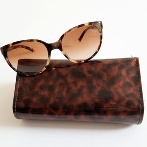 Tory Burch Tortoise Shell Sunnies